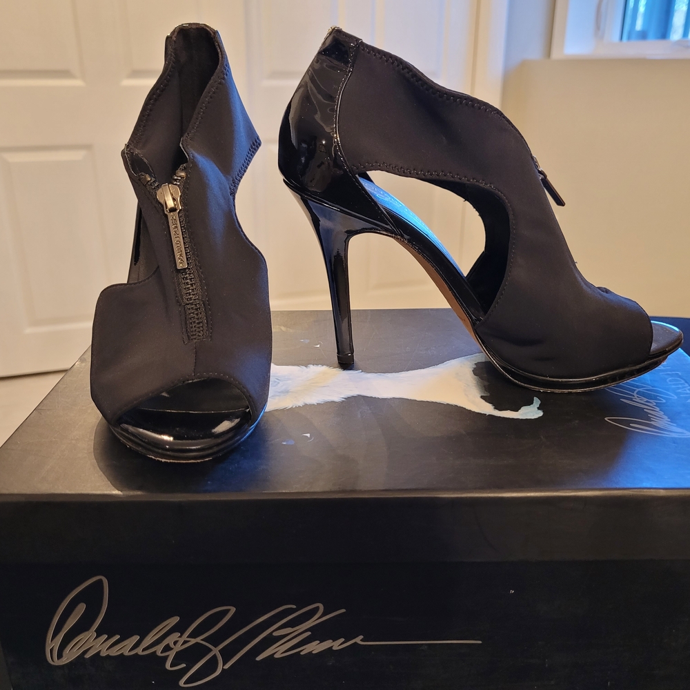 Donald J. Pliner Black Peep-Toe Heels